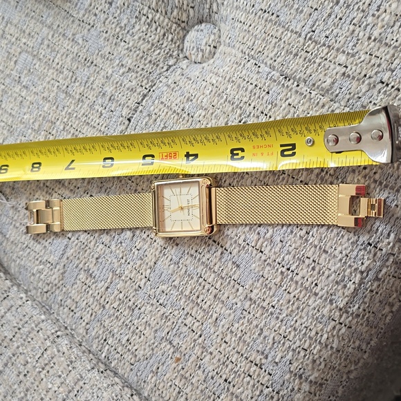 NINE WEST WOMEN'S GOLDTONE ANALOG WATCH - Picture 5 of 13